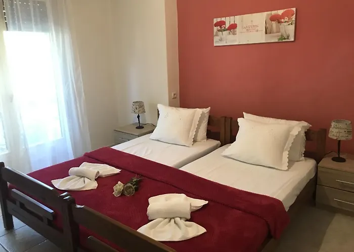 Apartment On The Skala Sotiros